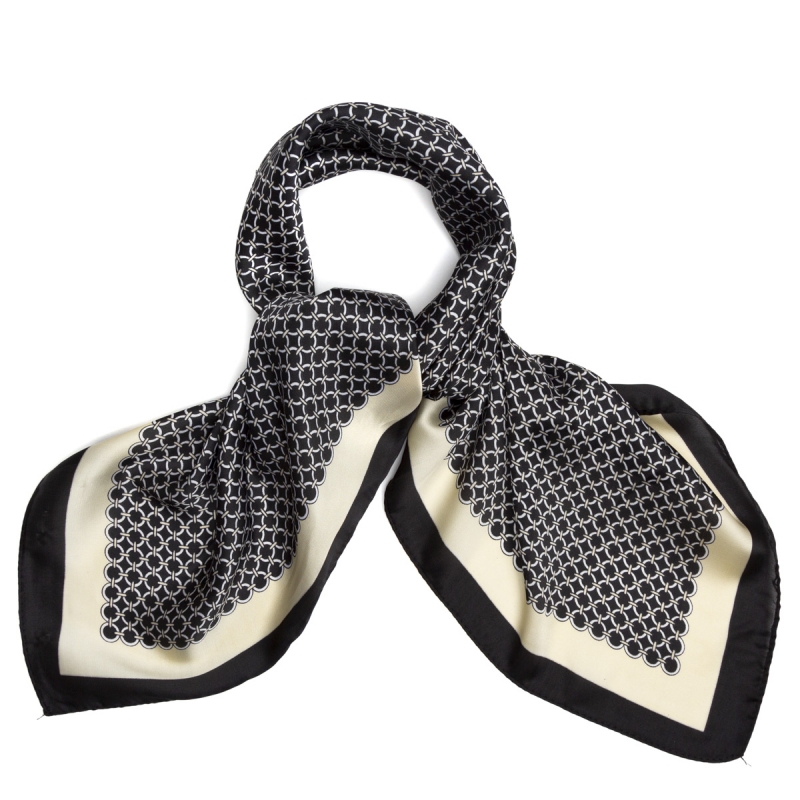 panuelo-cuadrado1 panuelo cuadrado1